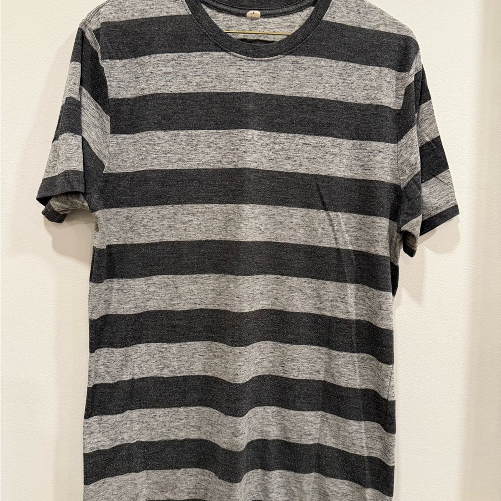 Men's Gray Striped Shirt